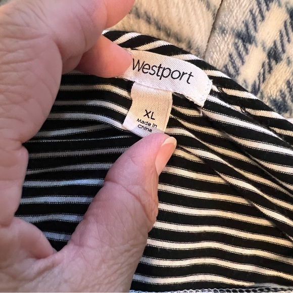 ๐ Westport Black and White Long Sleeve Top / Blouse - XL - Picture 6 of 8